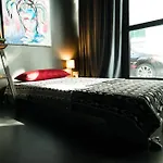 In Atelierwohnung
