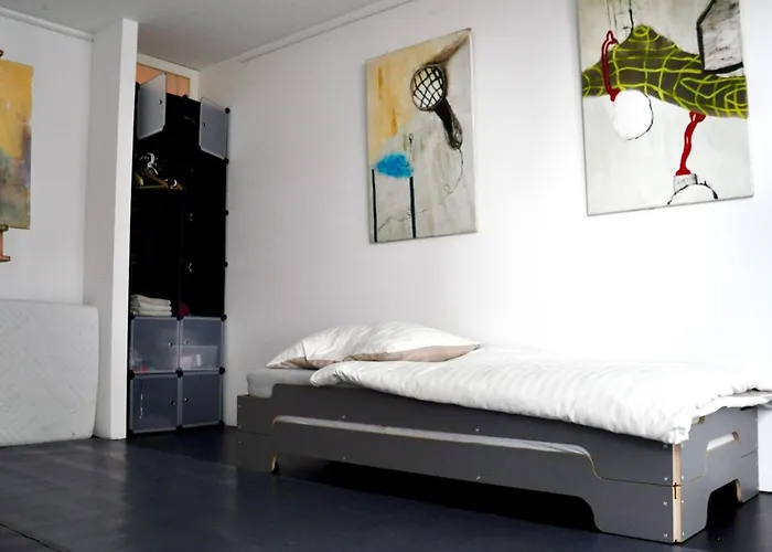 Homestay szállás In Atelierwohnung Köln