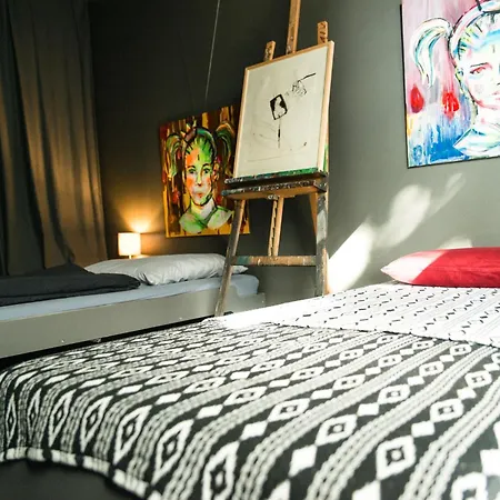 In Atelierwohnung