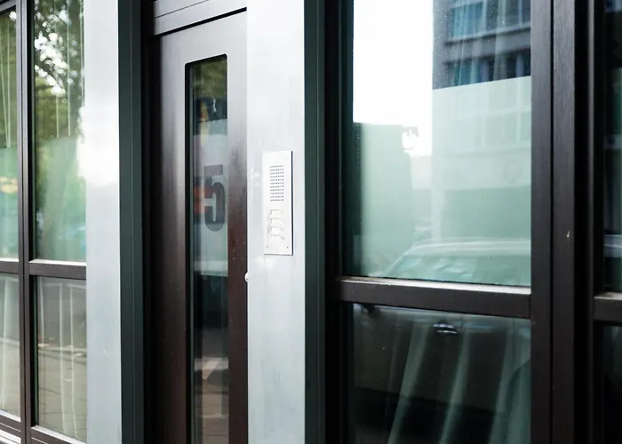 Homestay In Atelierwohnung Cologne